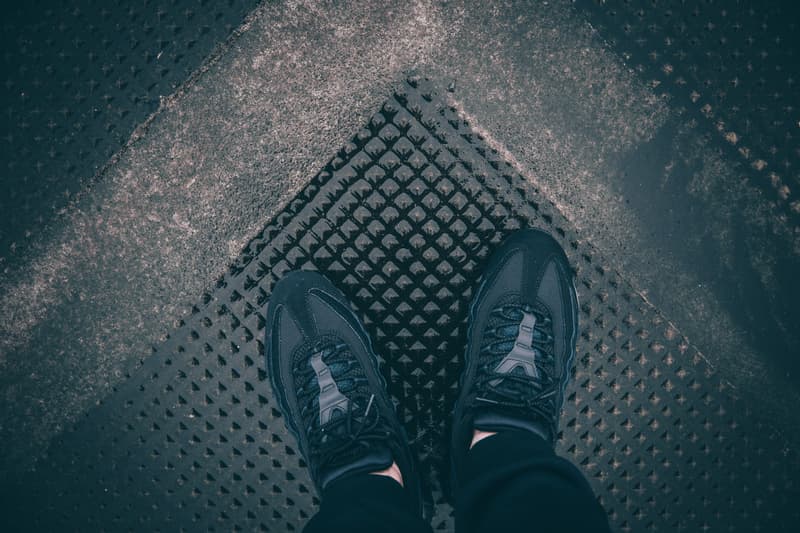 Nike 重新推出 Air Max 95 全黑配色