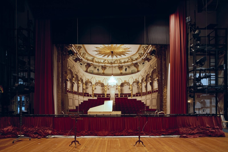 窺探歐洲華麗劇院舞台後震撼之處