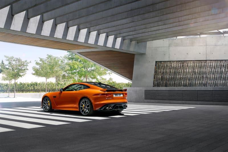 2017 年式樣 Jaguar F-Type SVR 跑車