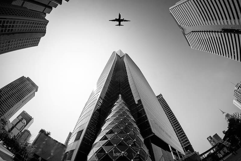 Canon Canada 呼籲網民上載自己最佳的飛機照片