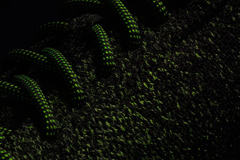 ADIDAS GLOW IN THE DARK PRIMEKNIT 