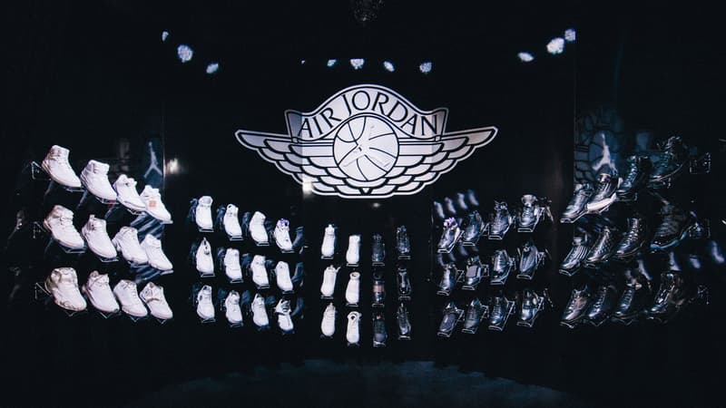 Michael Jordan 向 Kobe Bryant 贈送全套 Air Jordan 球鞋系列