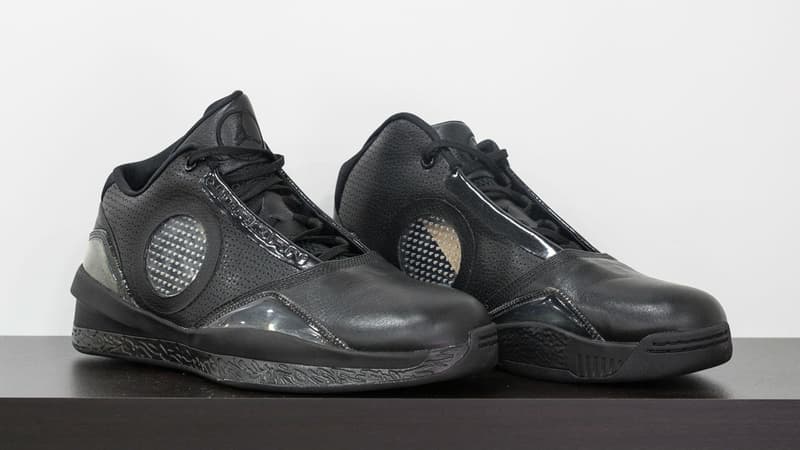 Michael Jordan 向 Kobe Bryant 贈送全套 Air Jordan 球鞋系列