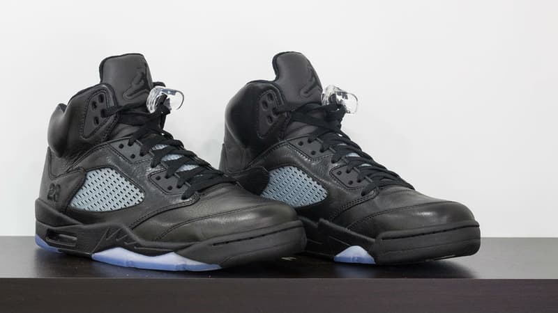 Michael Jordan 向 Kobe Bryant 贈送全套 Air Jordan 球鞋系列