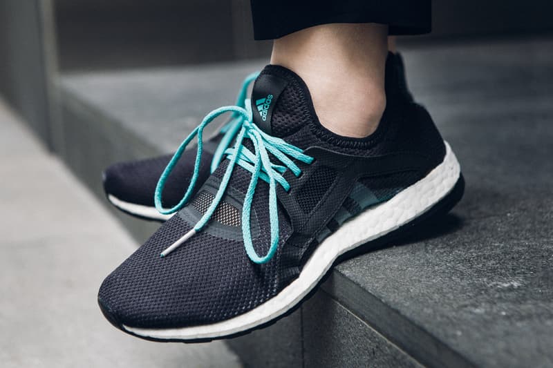 近賞都市運動女生專屬 adidas PureBOOST X 跑鞋設計