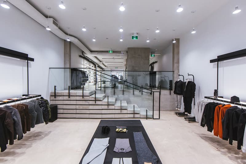 多倫多注目球鞋名所！Livestock 最大分店開幕