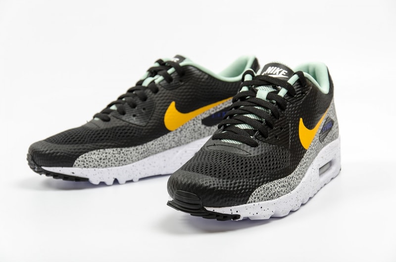 Nike Air Max 90 Ultra Essential「Safari」配色