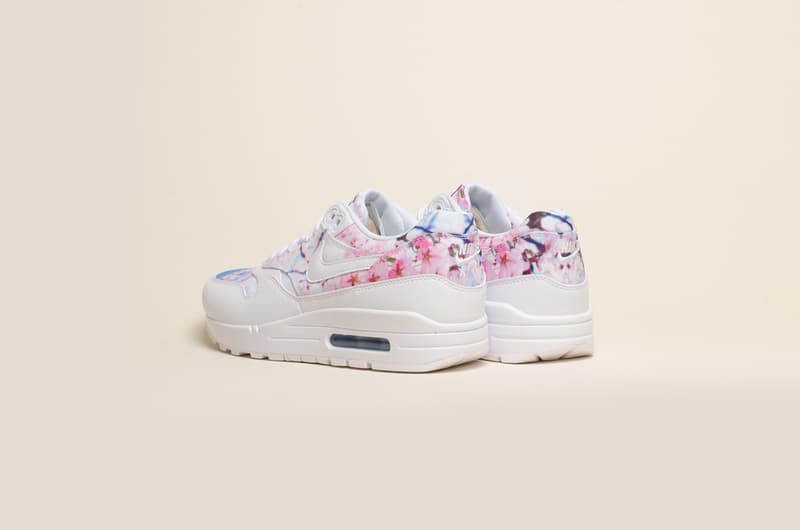 nike cherry blossom taiwan launch