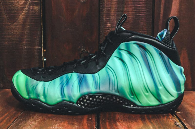 Nike Foamposite One 全明星設計「Northern Lights」