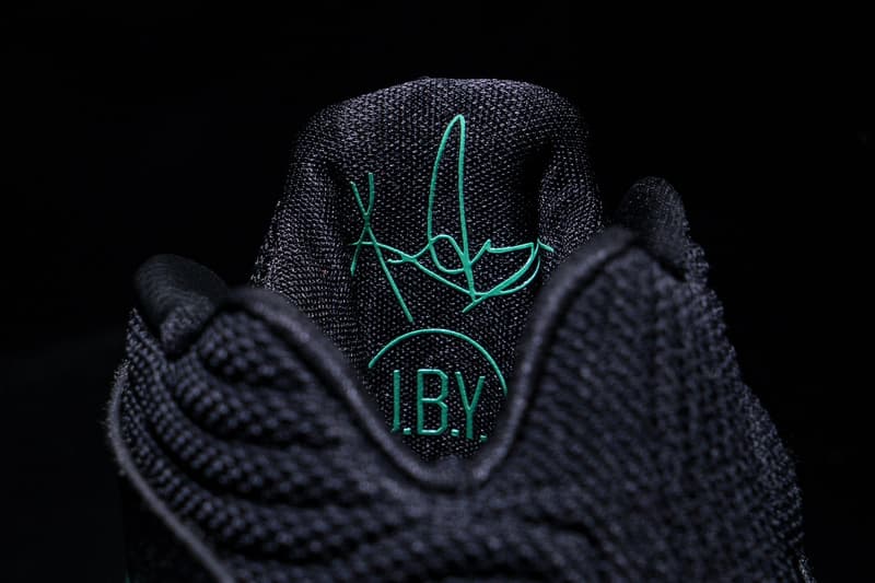 Nike Kyrie 2「Green Glow」配色