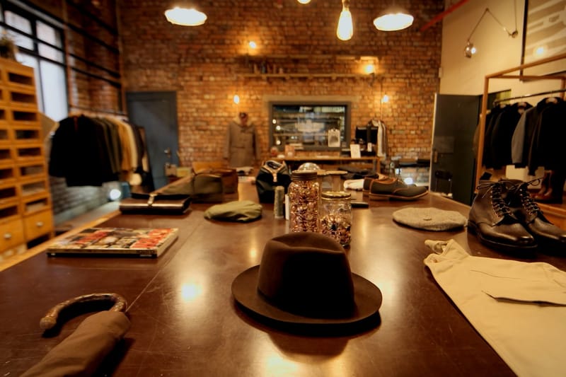 向英倫傳統及生產技術致敬－Private White V.C.