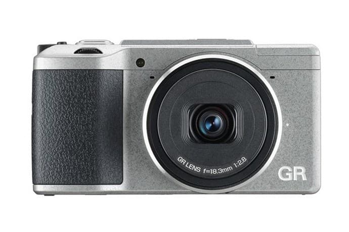 Ricoh 80 週年紀念別注版本 GR II 登場
