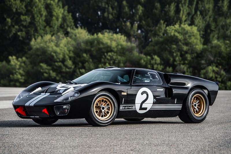 Shelby GT40 Mk. II 50 周年復刻版跑車