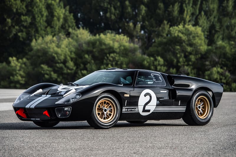 Shelby GT40 Mk. II 50 周年復刻版跑車