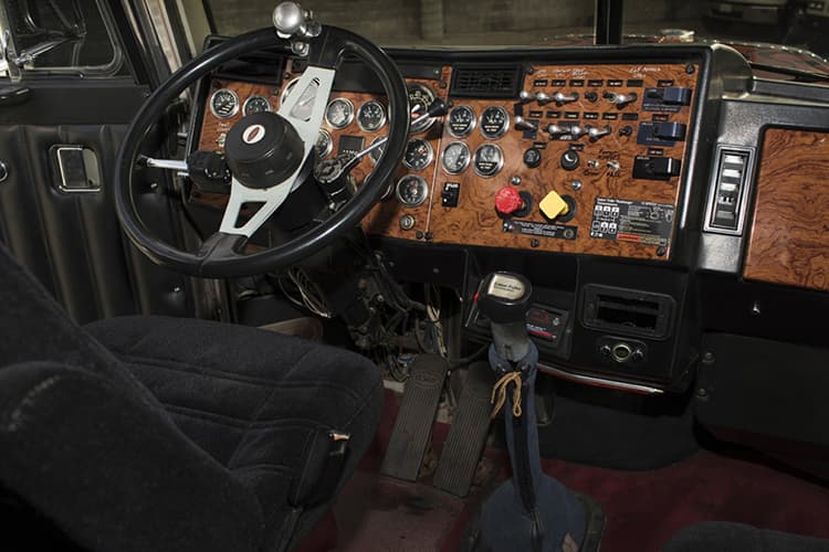 The Transformers, Optimus Prime, Bumblebee, Chevrolet, Camaro, Peterbilt, Michael Bay