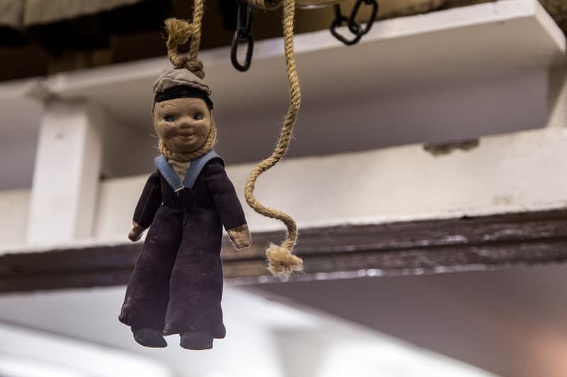 探訪倫敦最神秘的古著收藏館 - The Vintage Showroom