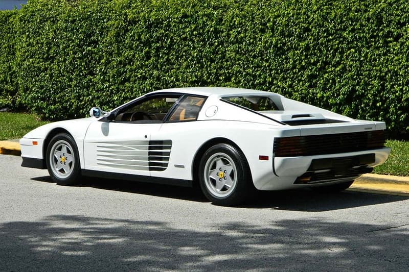 Leonardo DiCaprio, The Wolf of Wall Street, Ferrari Testarossa, Vintage, Supercar, Italy, Automotive, Movies