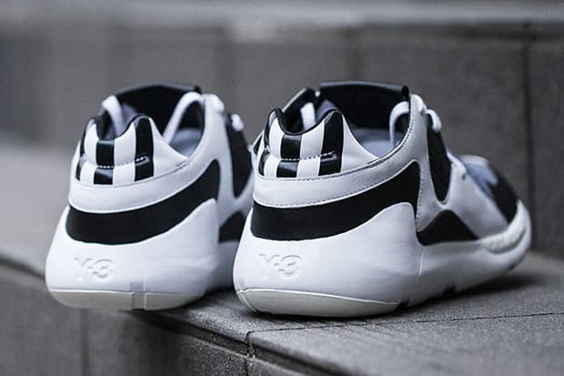 Y-3 QR Run 全新黑白配色