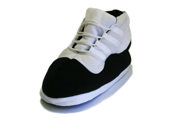 Adidas, Yeezy Boost 350, Yeezy Boost 750, Air Yeezy, Nike, Air Jordan