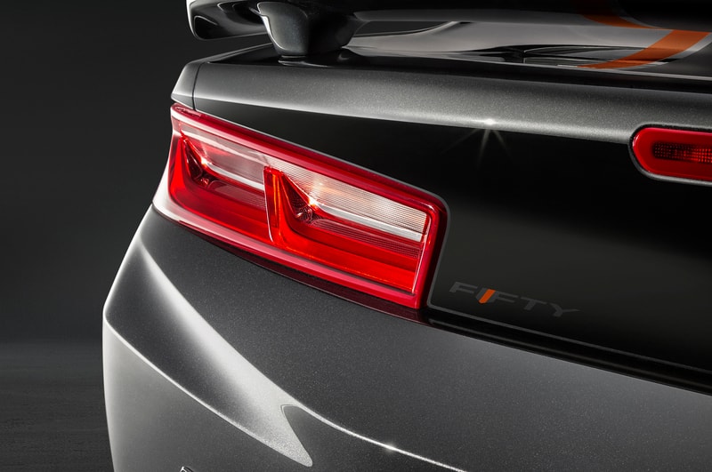 Chevrolet Camaro 50 周年紀念版跑車