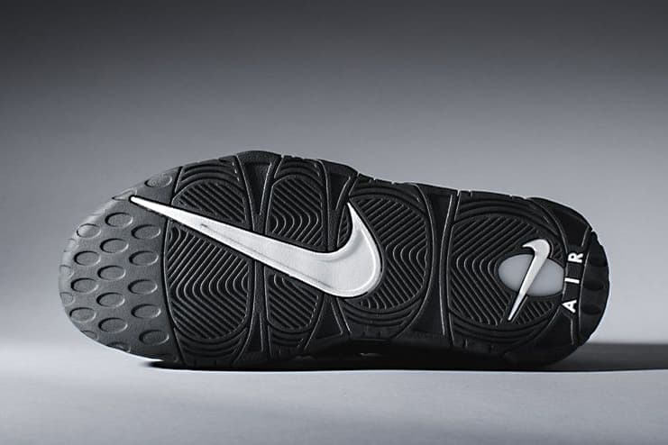 THE NIKE AIR MORE UPTEMPO OG IS AVAILABLE NOW