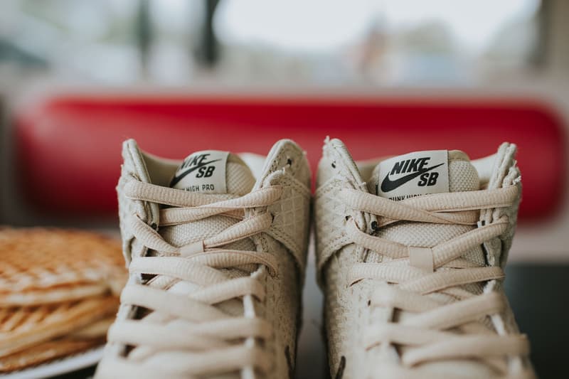 近賞 Nike SB Dunk High 全新配色設計「Waffle」