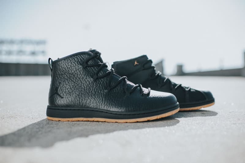 Jordan Brand 釋出 Galaxy 全新「黑棕」配色設計