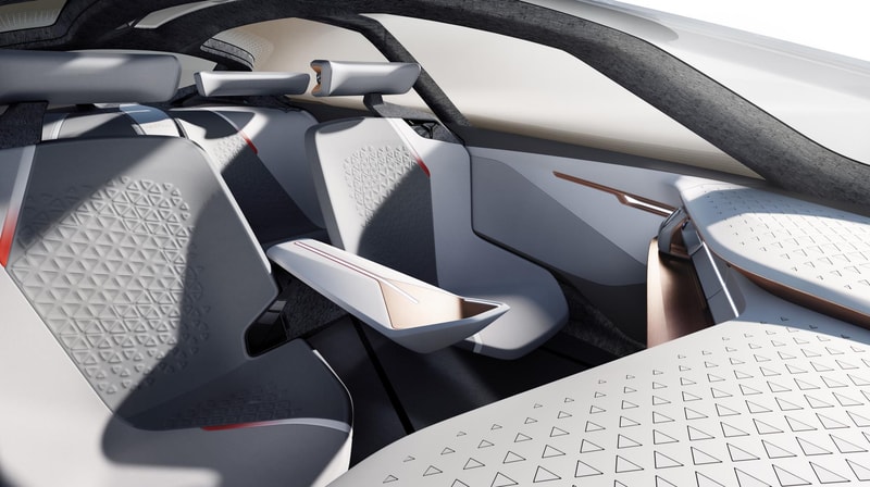終極駕駛機器！BMW 發佈 Vision Next 100 概念車