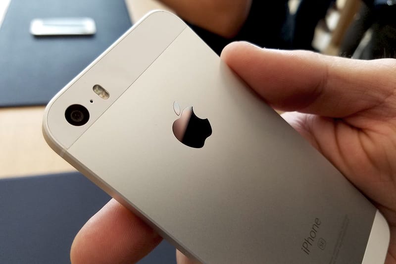 iPhone SE 的最大娛樂之...到底 SE 代表甚麼