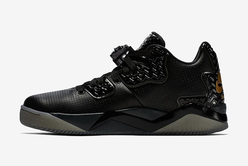 搶先預覽 Jordan Brand Spike 40 全黑配色