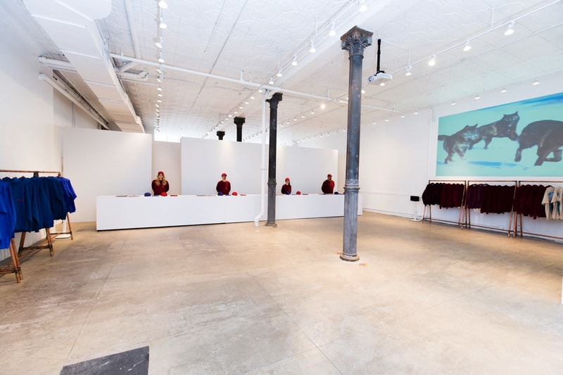  Kanye West's 'Pablo' Pop-Up Shop