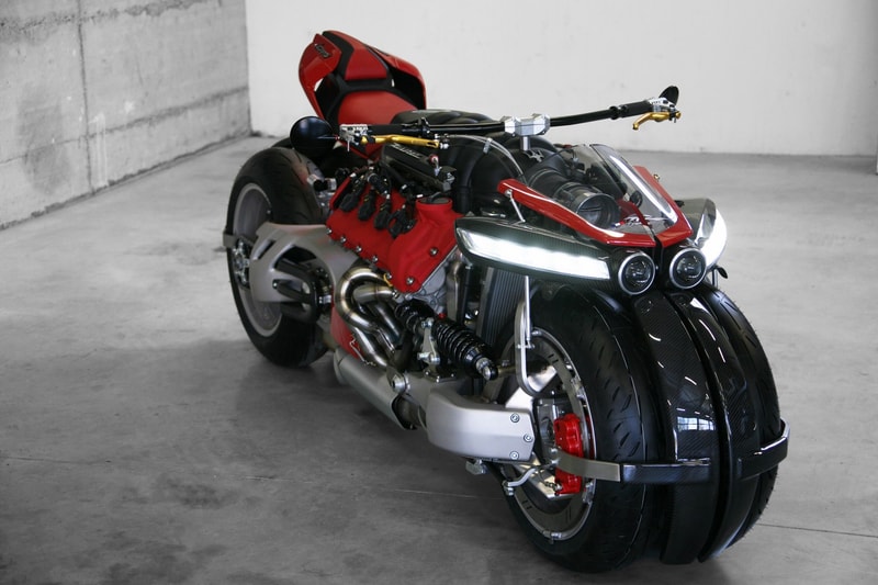 搭載 Maserati 引擎 Lazareth LM 847 四輪改裝摩托車