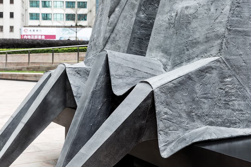 lynn chadwick sculptures exhibition in hong kong