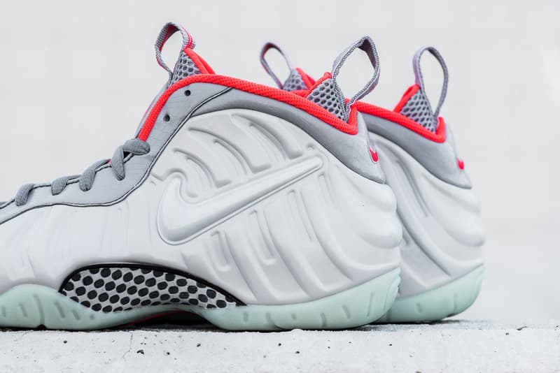 近賞 Nike Air Foamposite Pro Premium 全新配色設計「Pure Platinum」