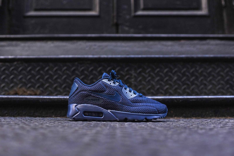 Nike Air Max 90 Ultra BR 全新配色設計「Triple Navy」