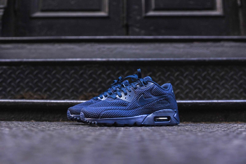 Nike Air Max 90 Ultra BR 全新配色設計「Triple Navy」