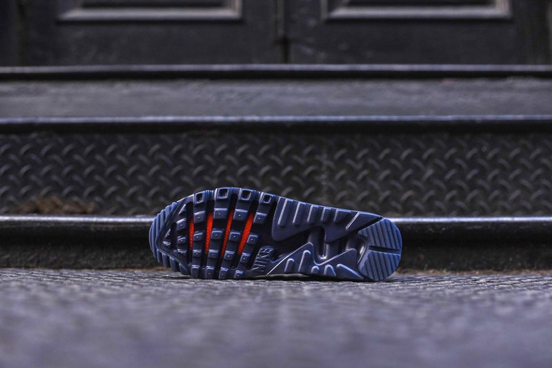 Nike Air Max 90 Ultra BR 全新配色設計「Triple Navy」