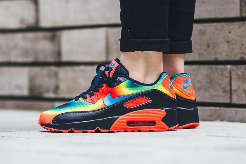 Nike Air Max 90 全新女鞋配色「Heat Map」
