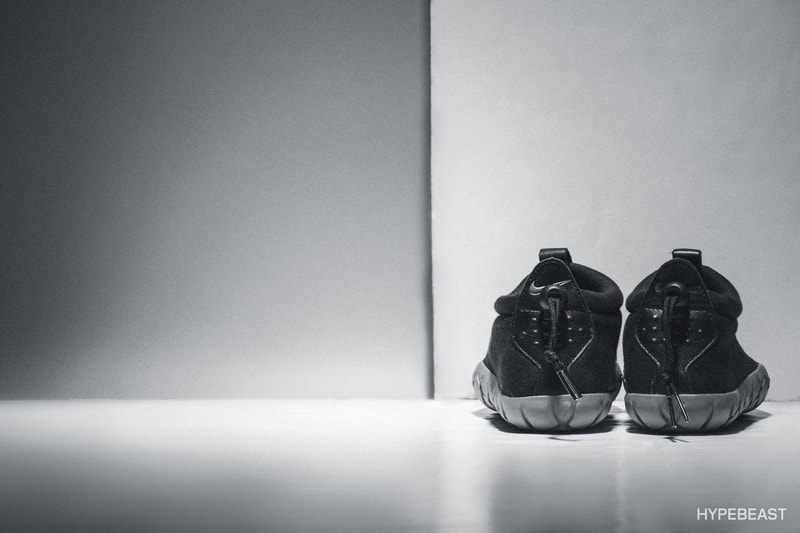 近賞 NikeLab Air Moc Tech Fleece 鞋款設計