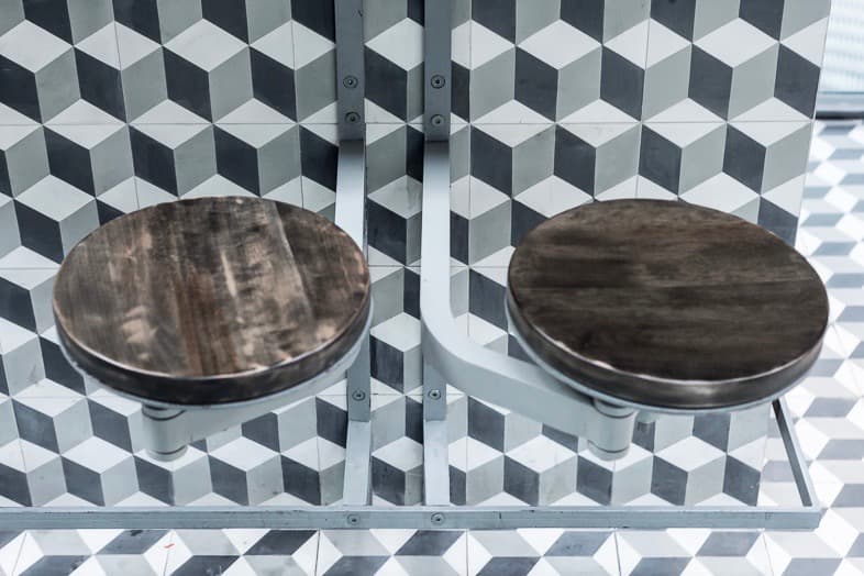 如恩設計研究所打造上海 Rachel's 漢堡餐廳