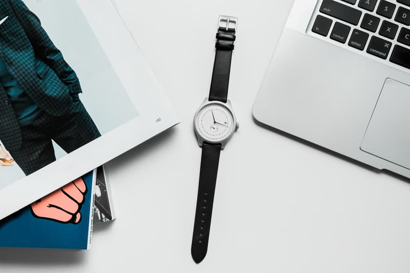 squarestreet sq31 aluminum watch silver white