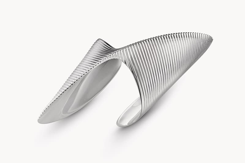 Zaha Hadid 為 Georg Jensen 打造全新藝術裝置及首飾系列