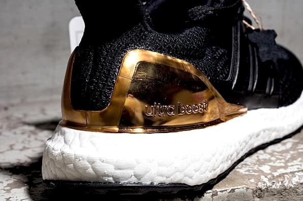 adidas Ultra Boost Olympic 