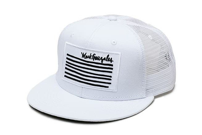 DELUXE x Mark Gonzales 聯名別注系列