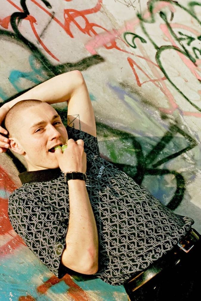 Gosha Rubchinskiy 為《GRIND》打造 Supreme 2016 春夏系列造型特輯