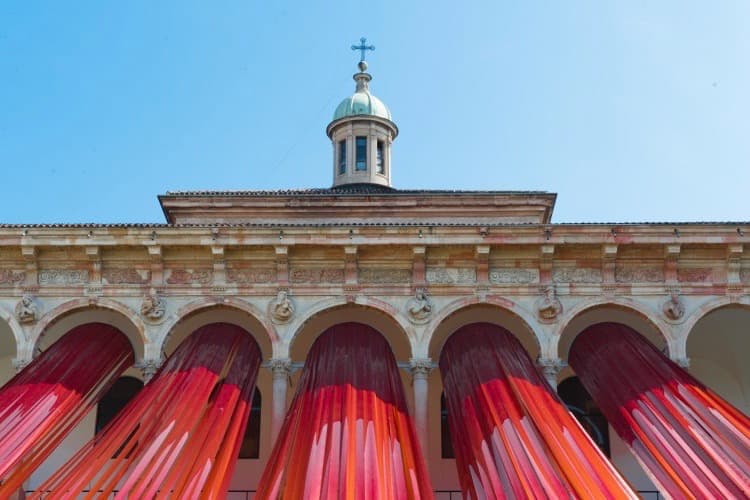 馬岩松 MAD 建築事務所於 2016 米蘭設計周打造「Invisible Border」公共空間裝置