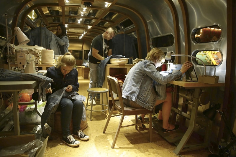 Levi's Airstream Tailor Store 進駐洛杉磯 Neon Carnival 派對活動