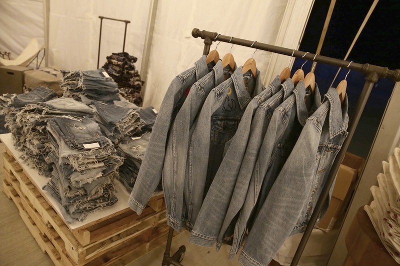 Levi's Airstream Tailor Store 進駐洛杉磯 Neon Carnival 派對活動