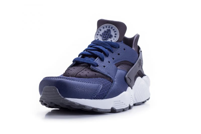 Nike Air Huarache 全新配色設計「Midnight Navy」