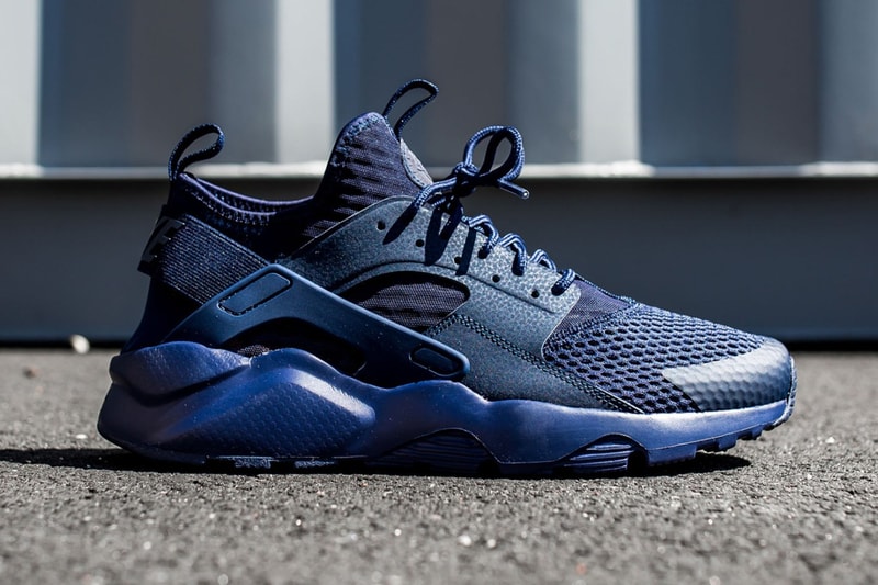 Nike Air Huarache Run Ultra BR 全新配色設計「Midnight Navy」